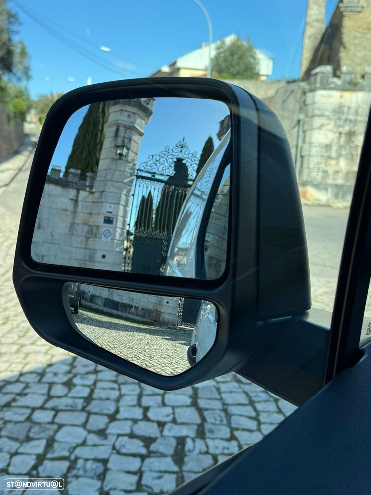 Ford Transit Connect - 15