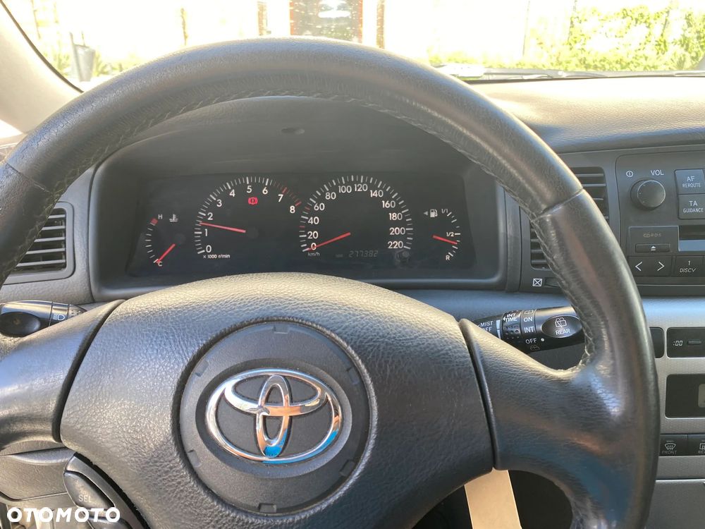 Toyota Corolla - 7