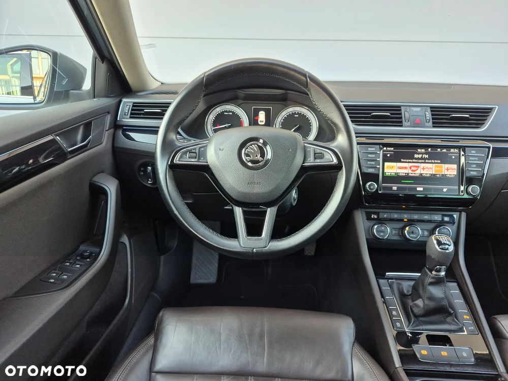 Skoda Superb 1.8 TSI L&K - 10