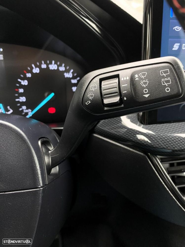 Ford Focus 1.0 EcoBoost MHEV ST-Line - 13
