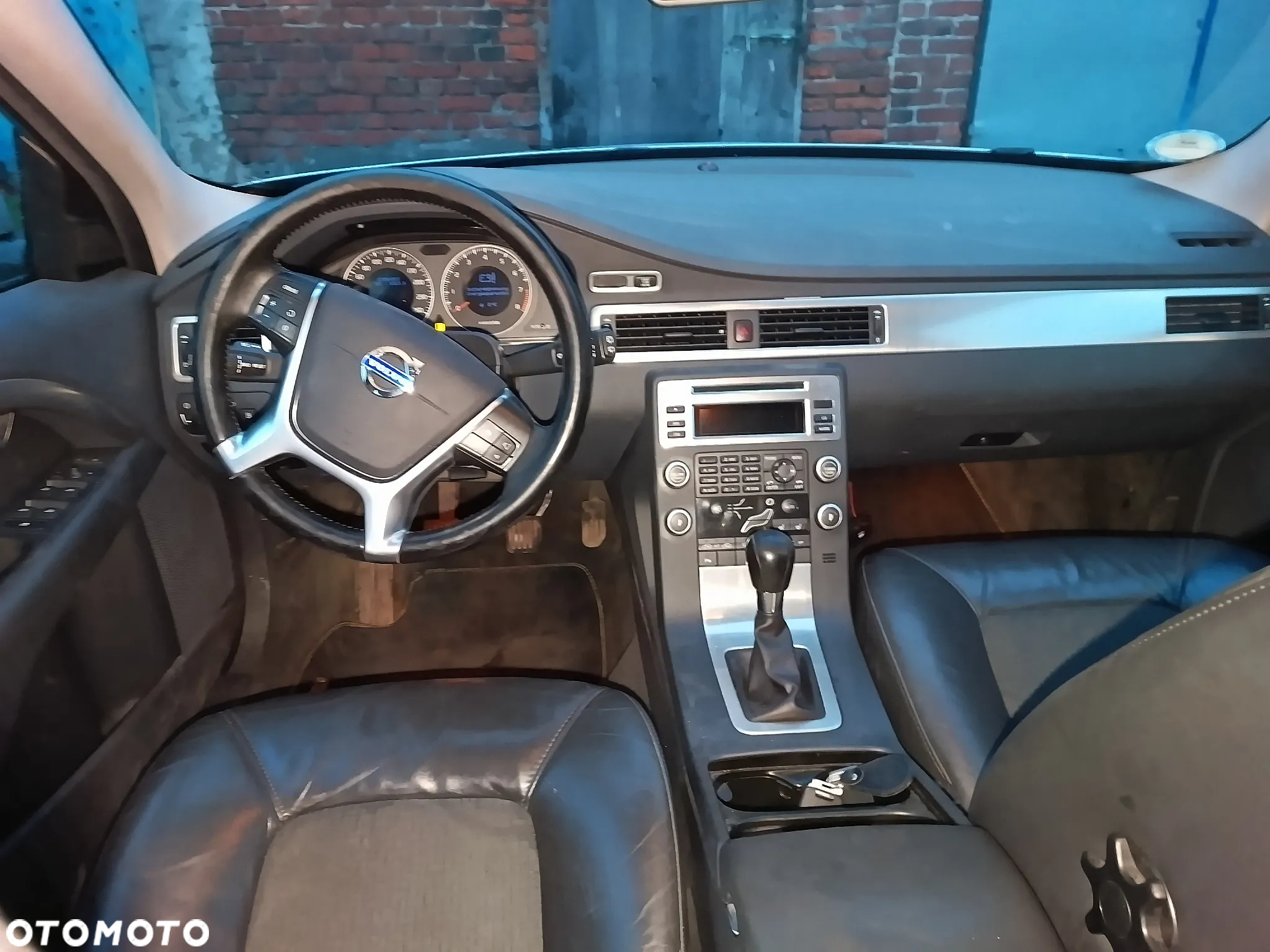 Volvo V70 2.0 - 8