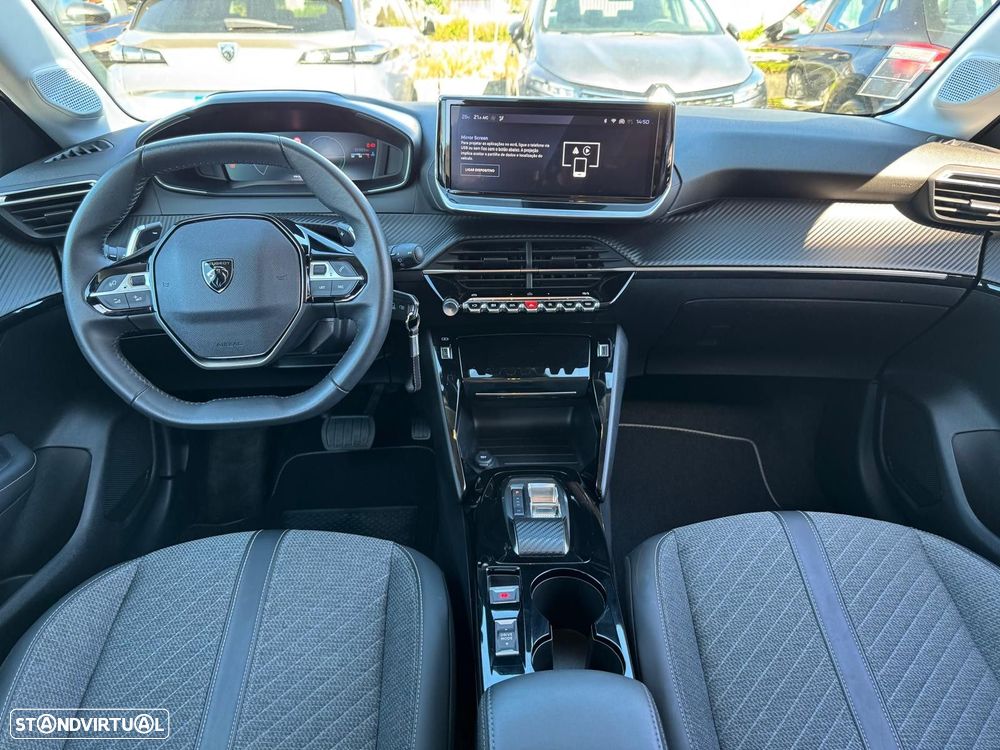 Peugeot 208 1.2 Hybrid Allure e-DCS6 - 12