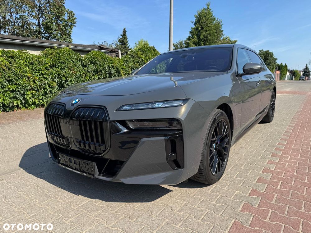 BMW Seria 7 740d xDrive mHEV Individual Edition sport - 5
