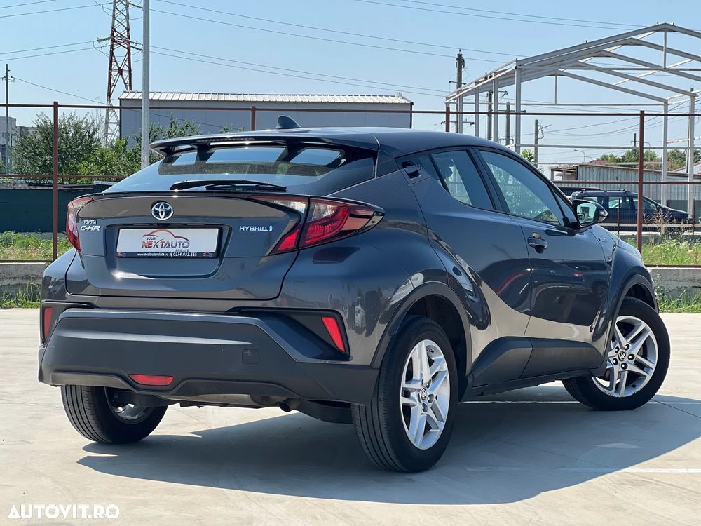 Toyota C-HR 1.8 HSD 122 CP 4x2 CVT Style - 3
