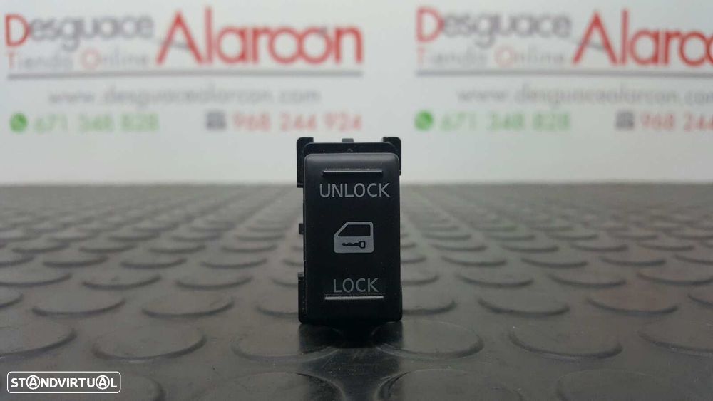 CONTROLE DE BLOQUEIO DE PORTA NISSAN NV 200 (M20) EVALIA TEKNA - 1