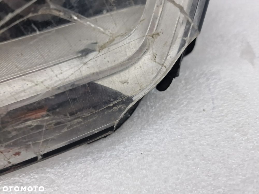AUDI Q3 LIFT 14- LEWA LAMPA PRZEDNIA PRZÓD XENON LED , NR 8U0941005C , NR AUKCJI LA273 - 7