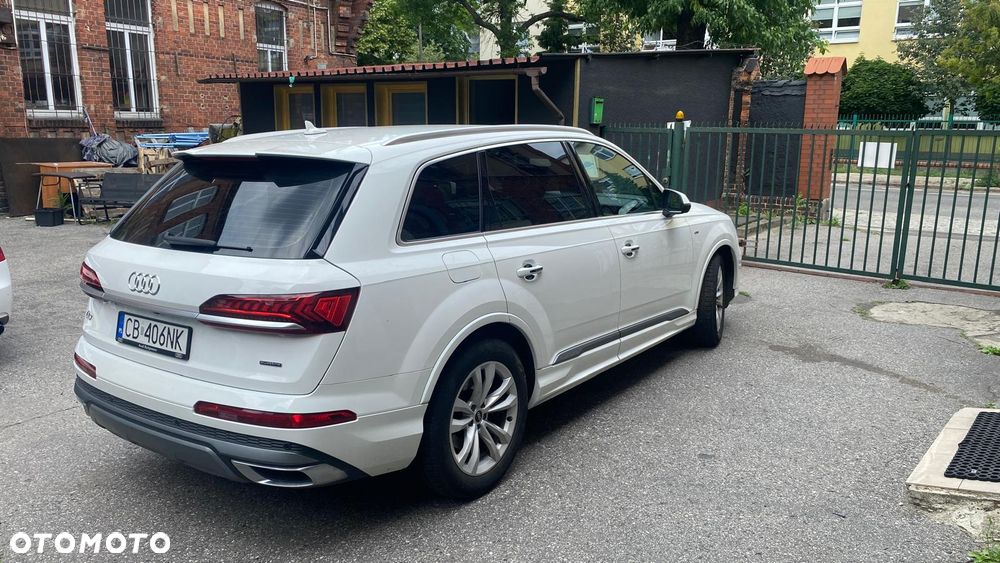 Audi Q7 - 9