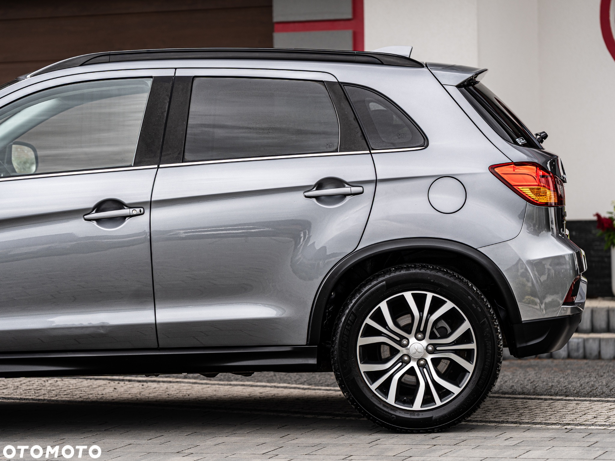 Mitsubishi ASX 1.6 2WD Diamant Edition+ - 8