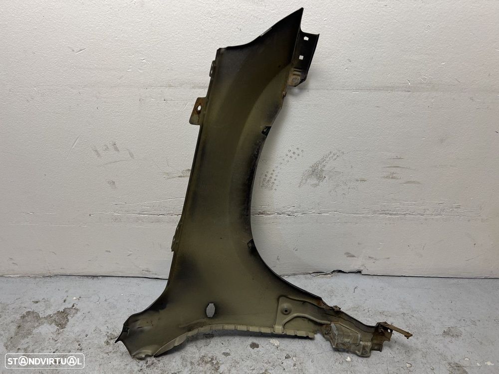 Guarda-lamas Esq SUZUKI GRAND VITARA II (JT, TE, TD) 10.05 - 02.15 Azul Usado - 4