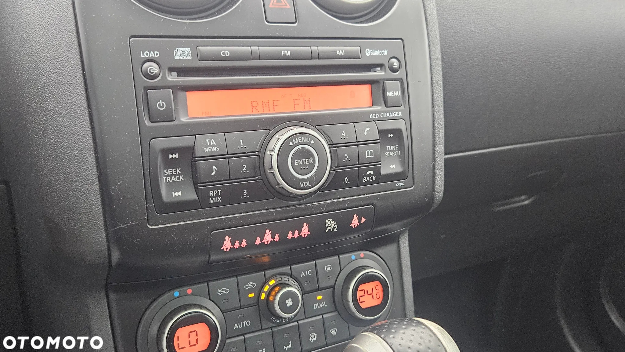 Nissan Qashqai 2.0 Acenta CVT - 22