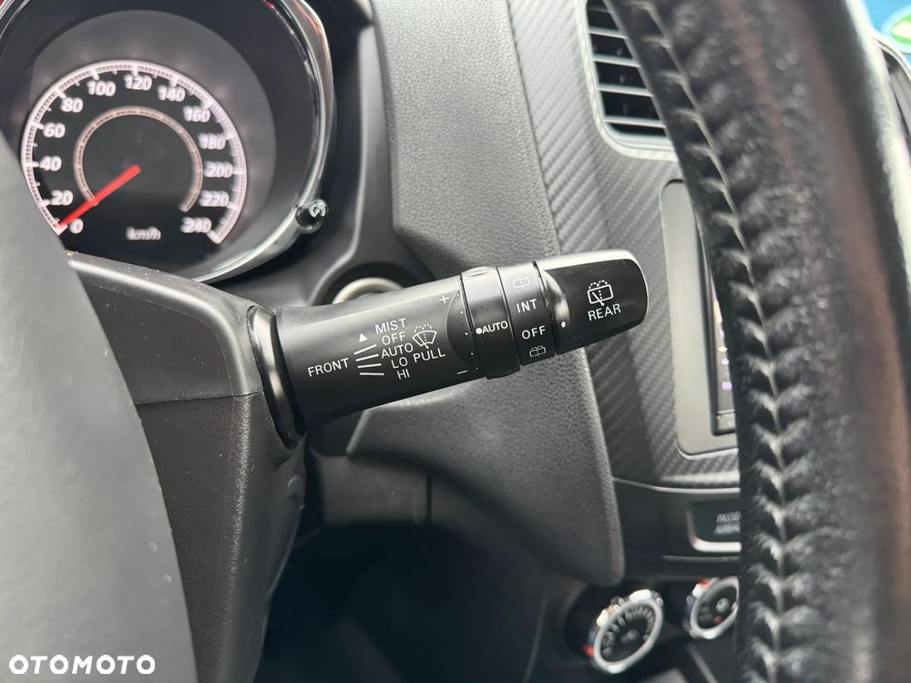 Mitsubishi ASX 1.6 2WD Intense - 17