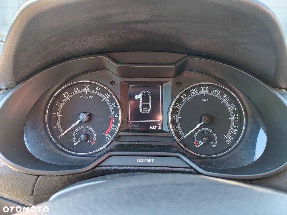 Skoda Octavia 2.0 TDI SCR Ambition - 5