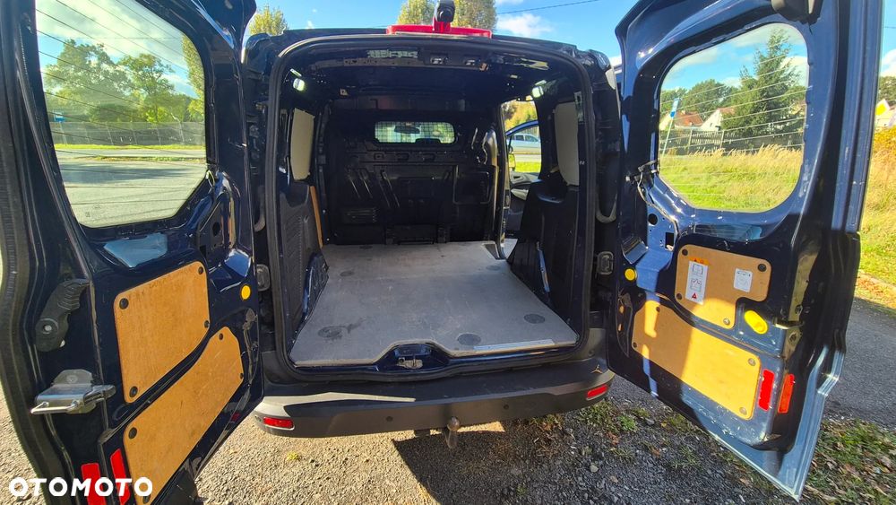 Ford Transit Connect - 10