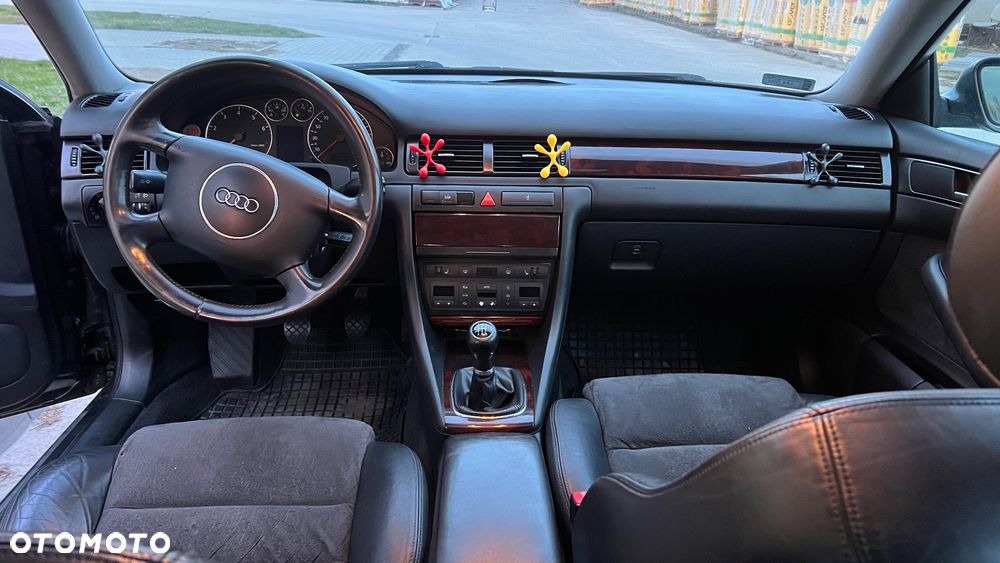 Audi A6 Avant 2.4 - 3