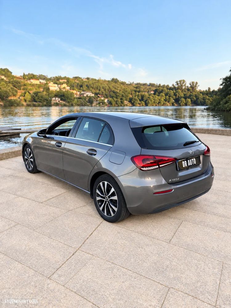 Mercedes-Benz A 180 d Style - 3