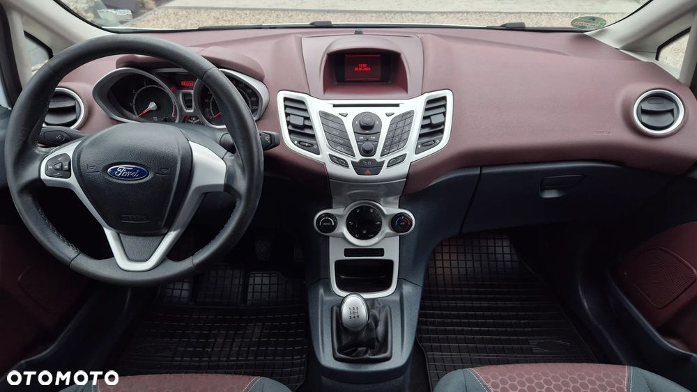 Ford Fiesta 1.25 Titanium - 5