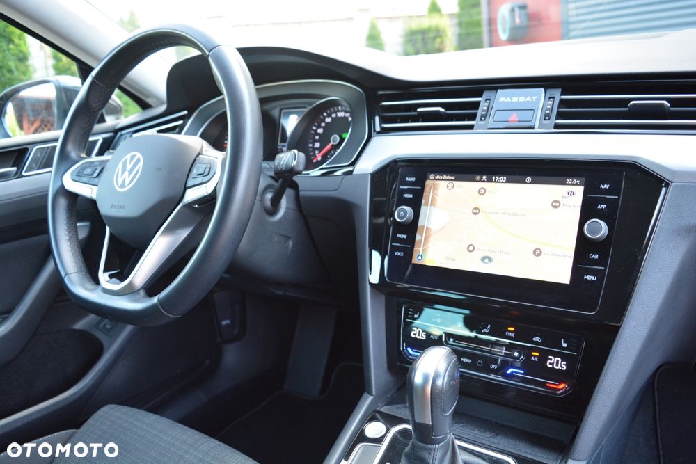 Volkswagen Passat 2.0 TDI SCR DSG Business - 13