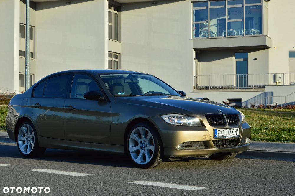 BMW Seria 3 318d - 1