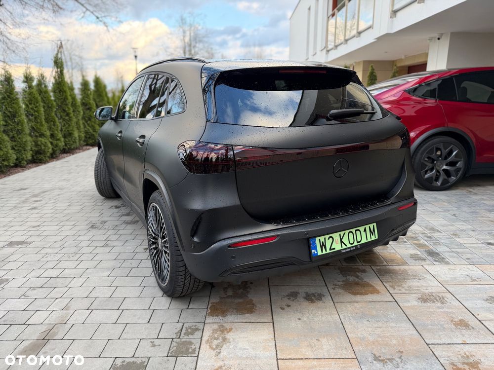 Mercedes-Benz EQA 300 66.5kWh 4-Matic AMG Line - 6