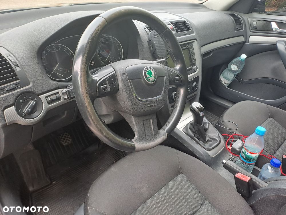 Skoda Octavia 2.0 TDI DPF Ambition - 14