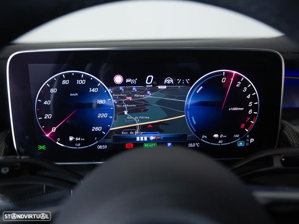 Mercedes-Benz GLC 300 e 4Matic - 29