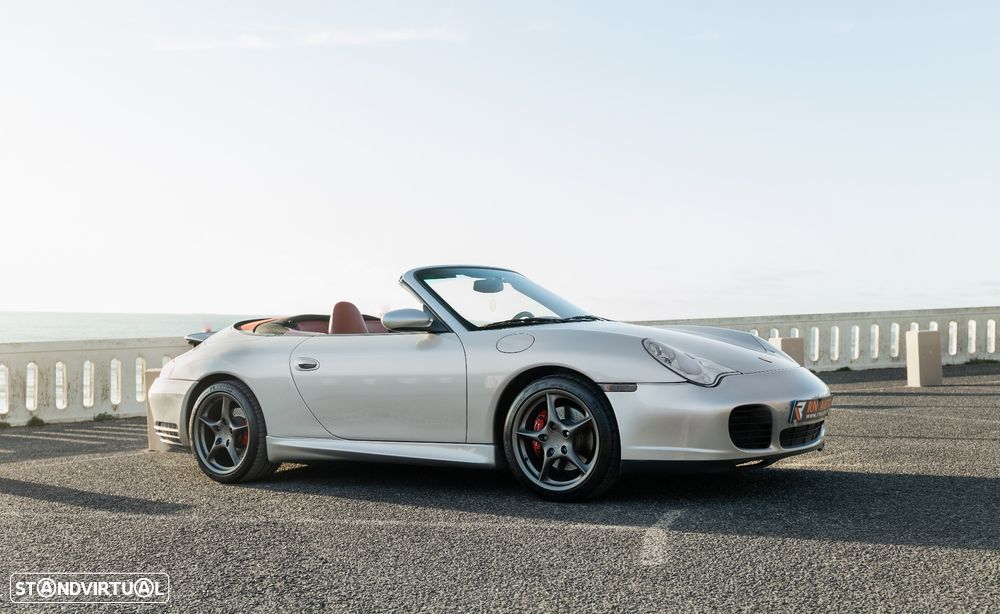 Porsche 911 (996) Carrera 4 Cabrio - 4