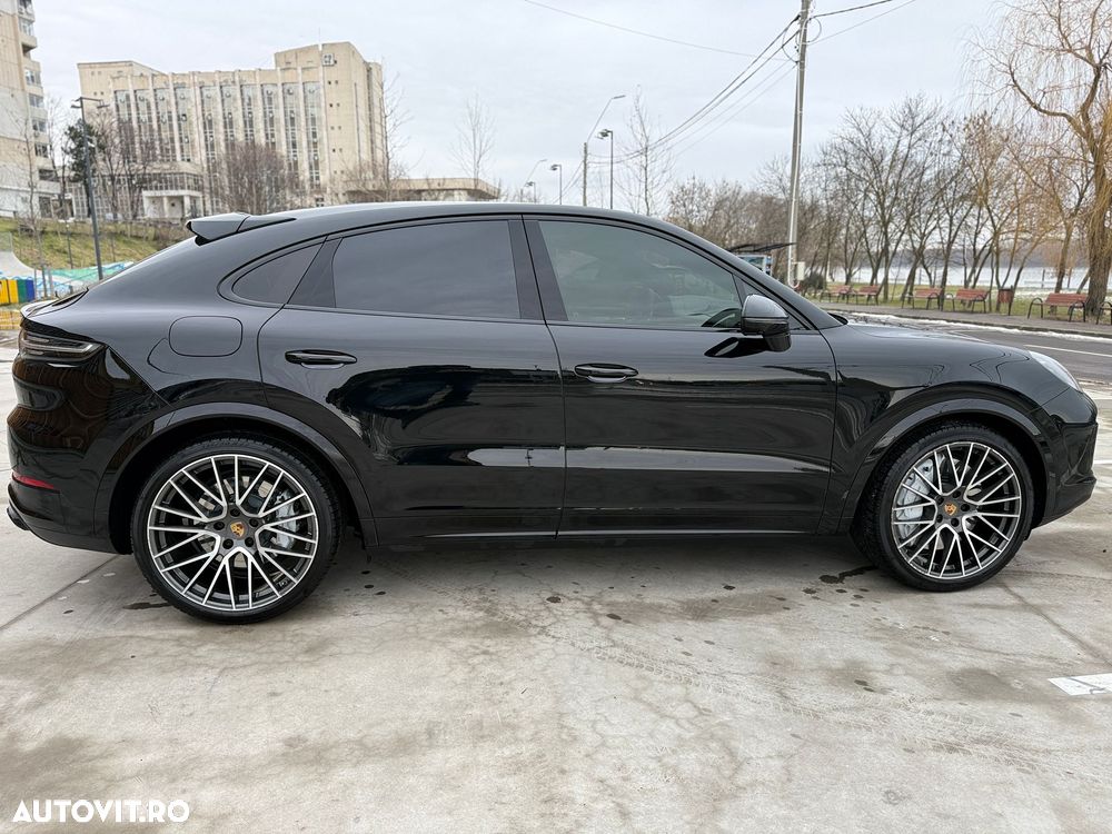 Porsche Cayenne Coupe - 21