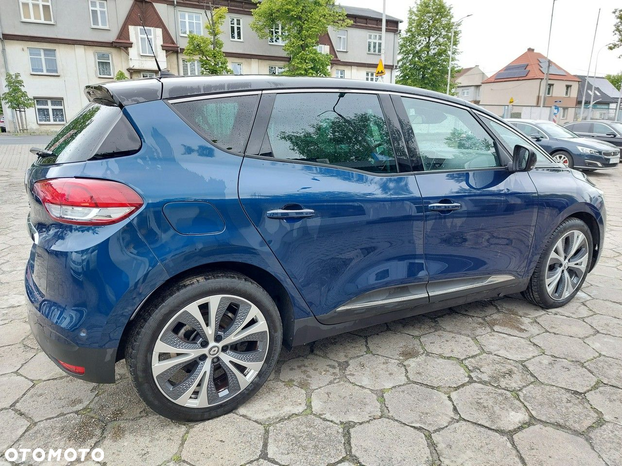 Renault Scenic ENERGY TCe 130 INTENS - 9