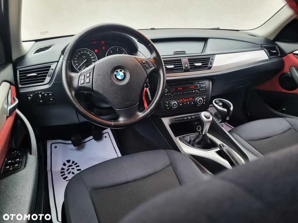 BMW X1 xDrive18d xLine - 7