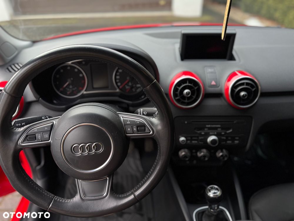 Audi A1 Sportback 1.2 TFSI S line Sportpaket - 20