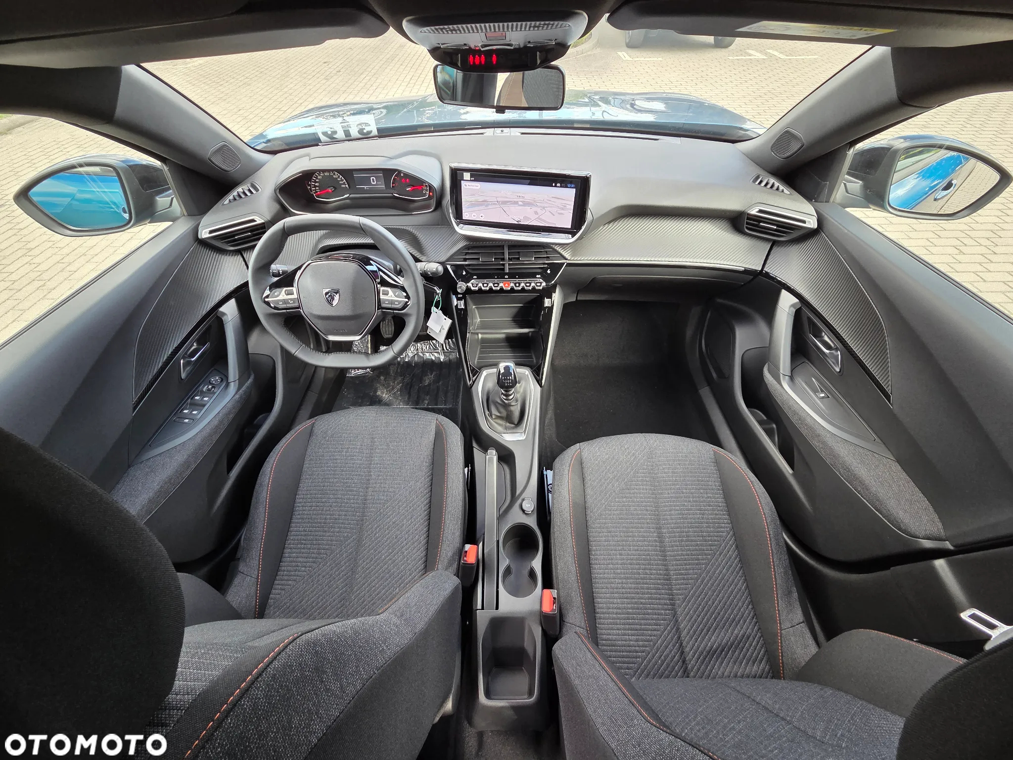 Peugeot 2008 PureTech 100 Style S&S BVM6 - 23