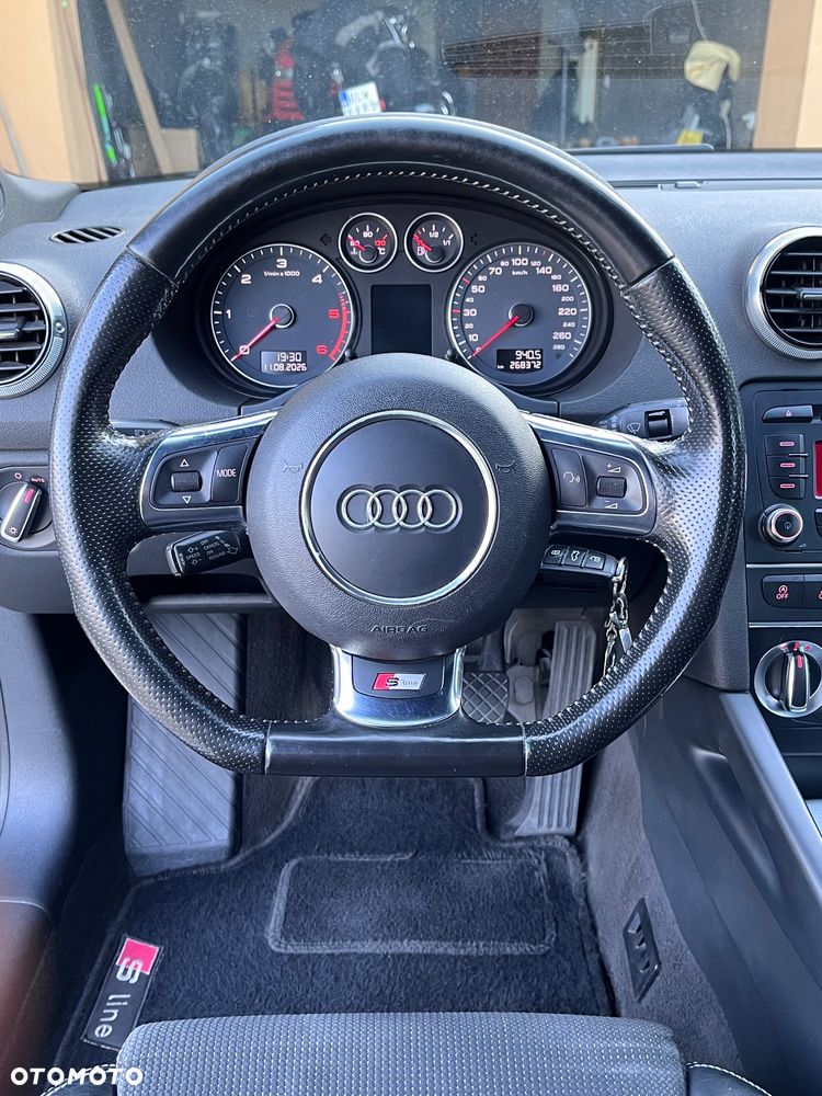 Audi A3 3-drzwiowe 1.6 TDI DPF Ambiente - 16