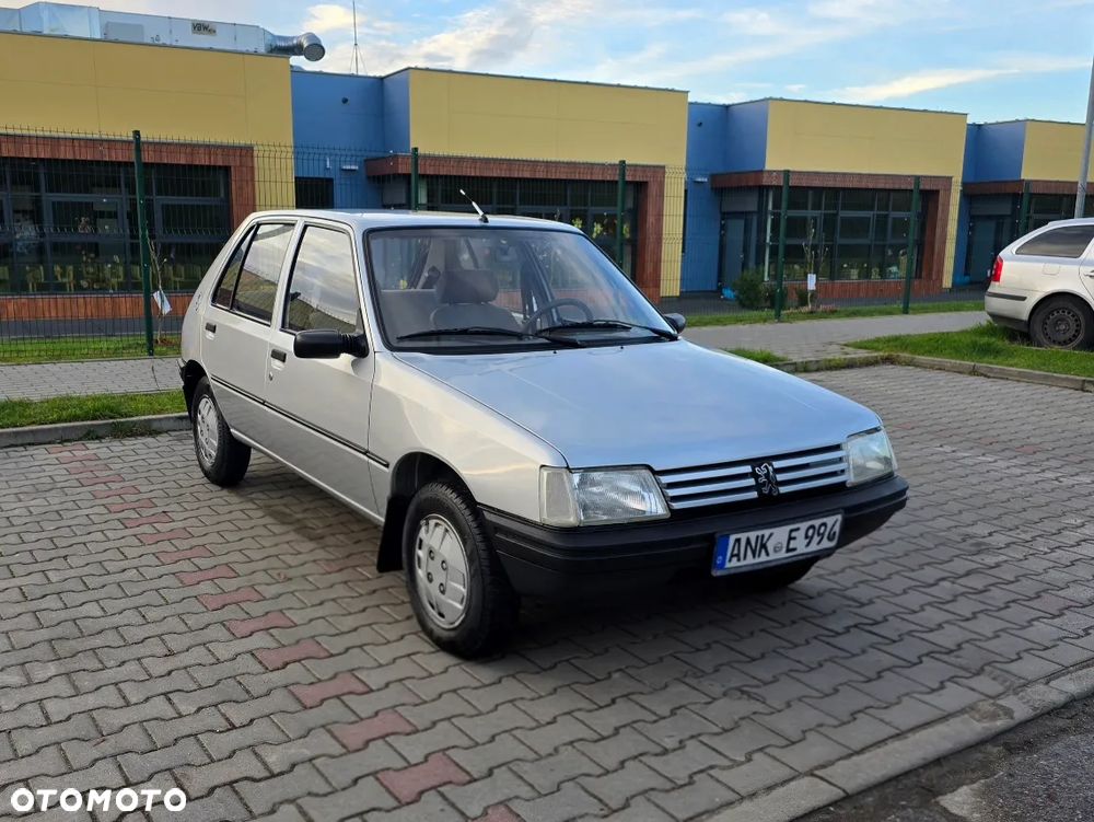 Peugeot 205 1.1 GL - 2