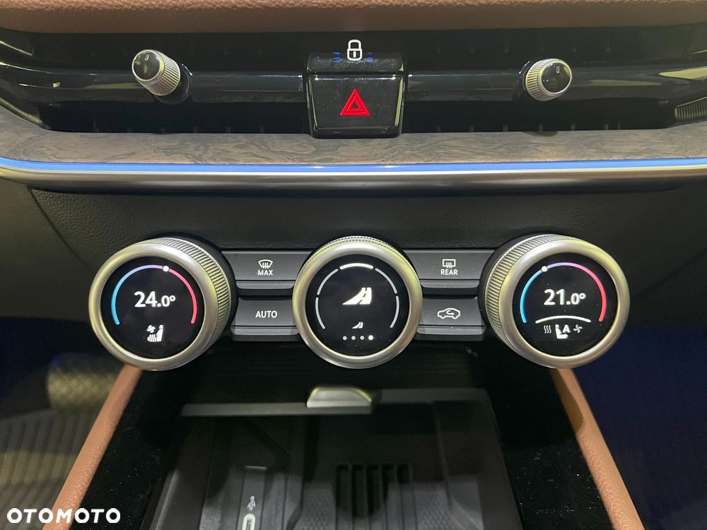 Skoda Superb 2.0 TDI SCR 4x4 L&K DSG - 27