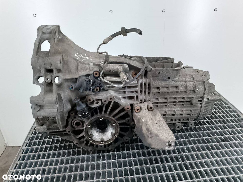 SKRZYNIA BIEGÓW MANUALNA AUDI A4 B5 DHE 1.6 8V - 7