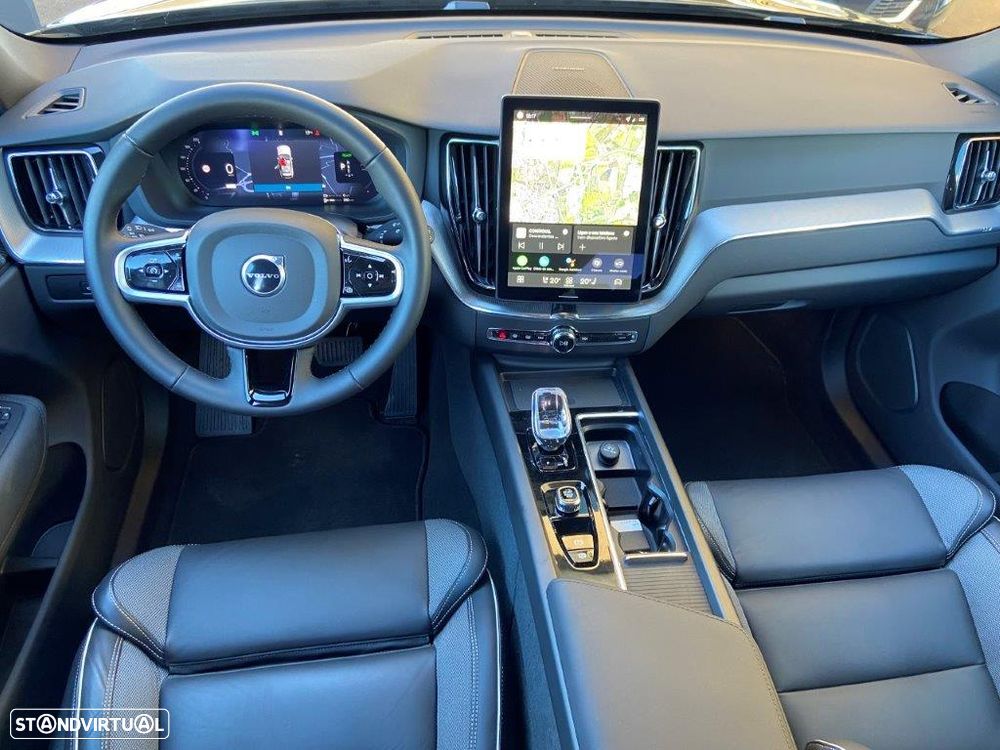 Volvo XC 60 2.0 T6 PHEV Black Edition AWD - 8