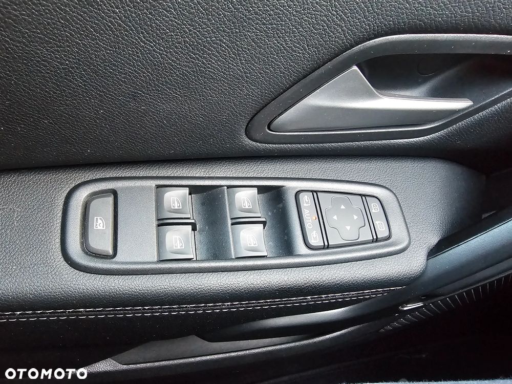 Dacia Duster TCe 150 EDC 2WD Prestige - 17