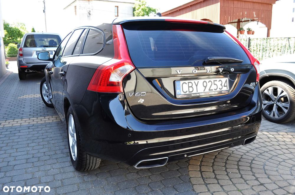 Volvo V60 D3 Geartronic Momentum - 6