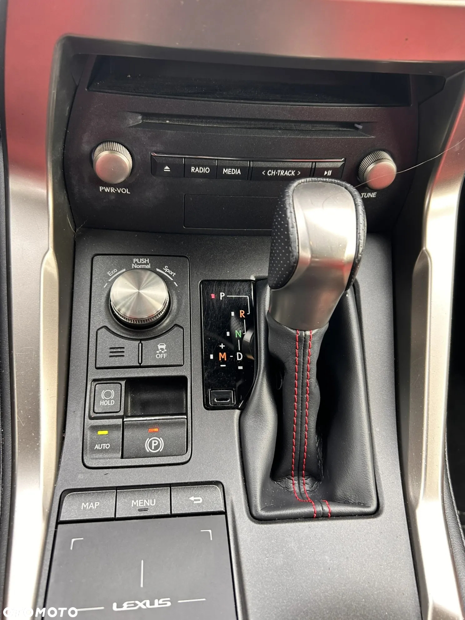 Lexus NX 300 F Sport AWD - 18