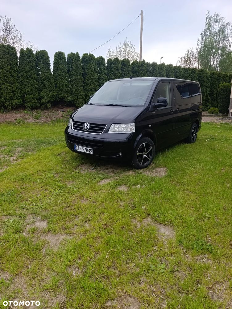 Volkswagen Multivan - 10