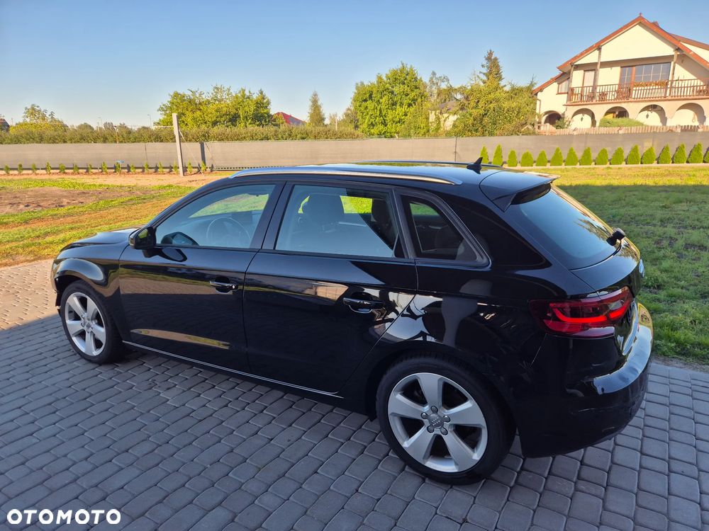 Audi A3 1.6 TDI - 12