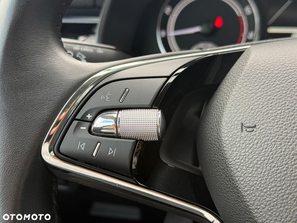 Skoda Kamiq 1.0 TSI Ambition - 10