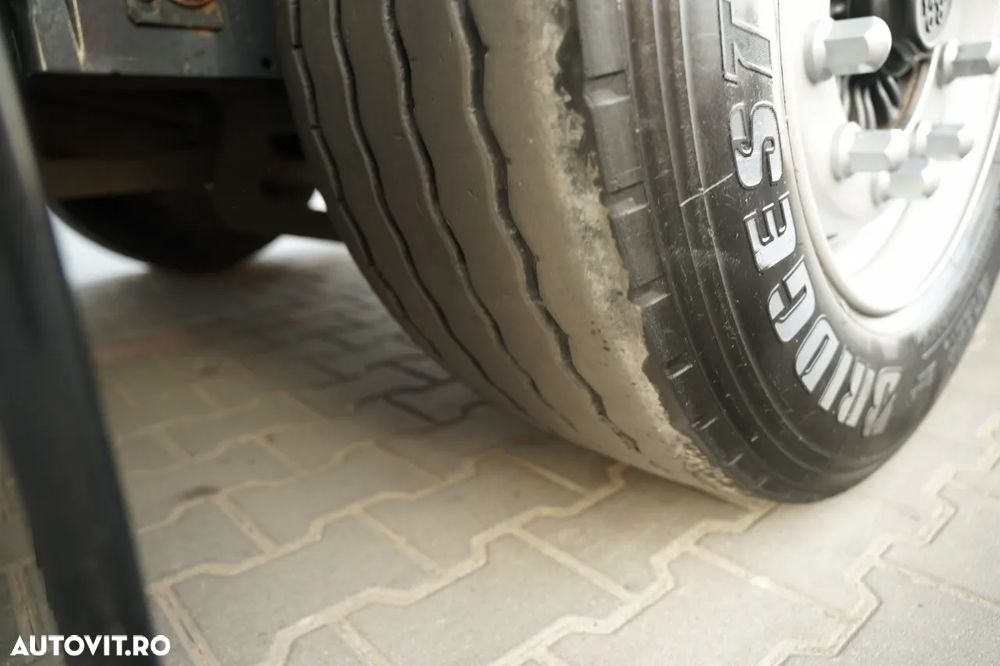 Wielton CORTINĂ / STANDARD / PUNCT DE ACOPERIȘ CULISANT / ACOPERIȘ CULISANT / 385/65 R22.5 - 23