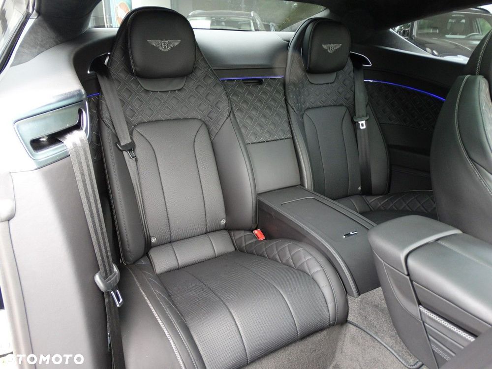 Bentley Continental GT New V8 - 24