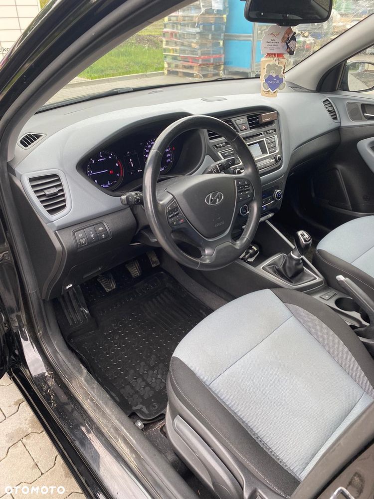 Hyundai i20 - 7