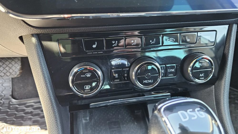 Skoda Superb 2.0 TDI DSG Premium Edition - 16