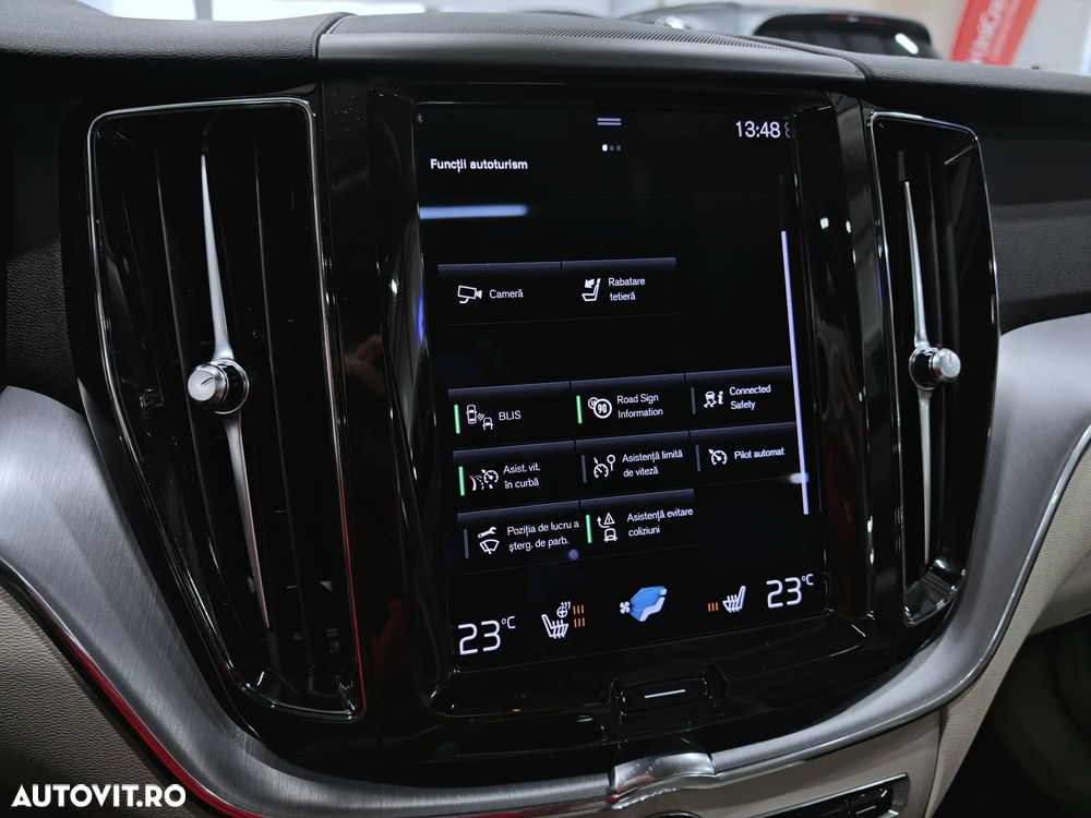 Volvo XC 60 T6 AWD Recharge Geartronic Inscription - 14