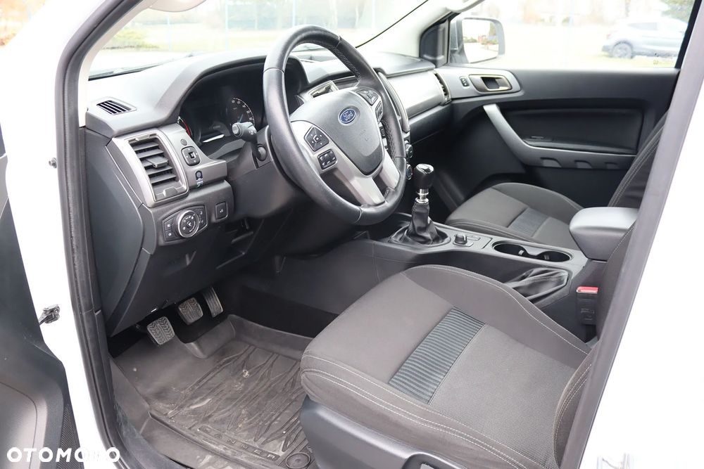 Ford Ranger - 9