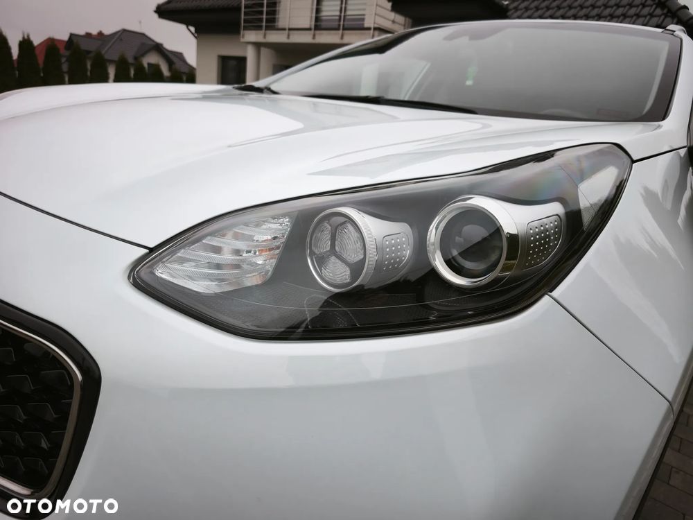 Kia Sportage 2.0 CRDI 2WD Attract - 11