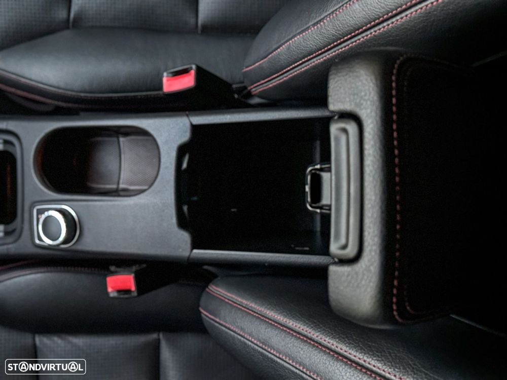 Mercedes-Benz A 180 - 33